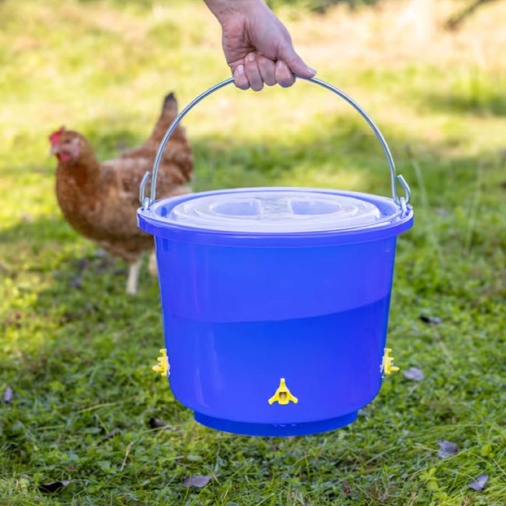 Kerbl Pluimvee Drinkemmer met 4 Drinknippels Blauw