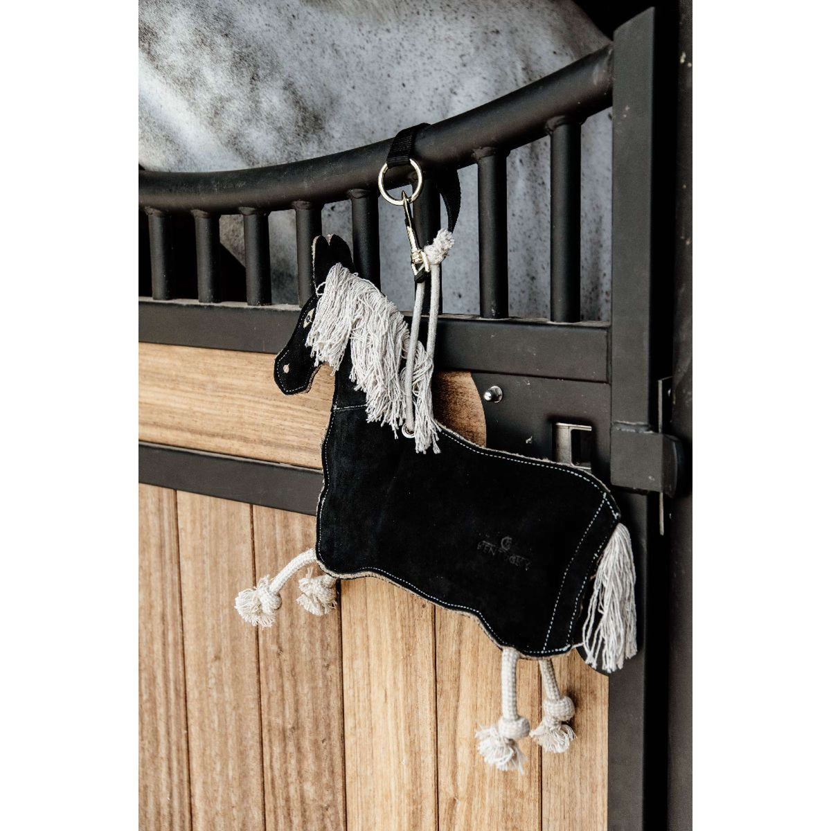 Kentucky Horsewear Relax Horse Toy Zwart