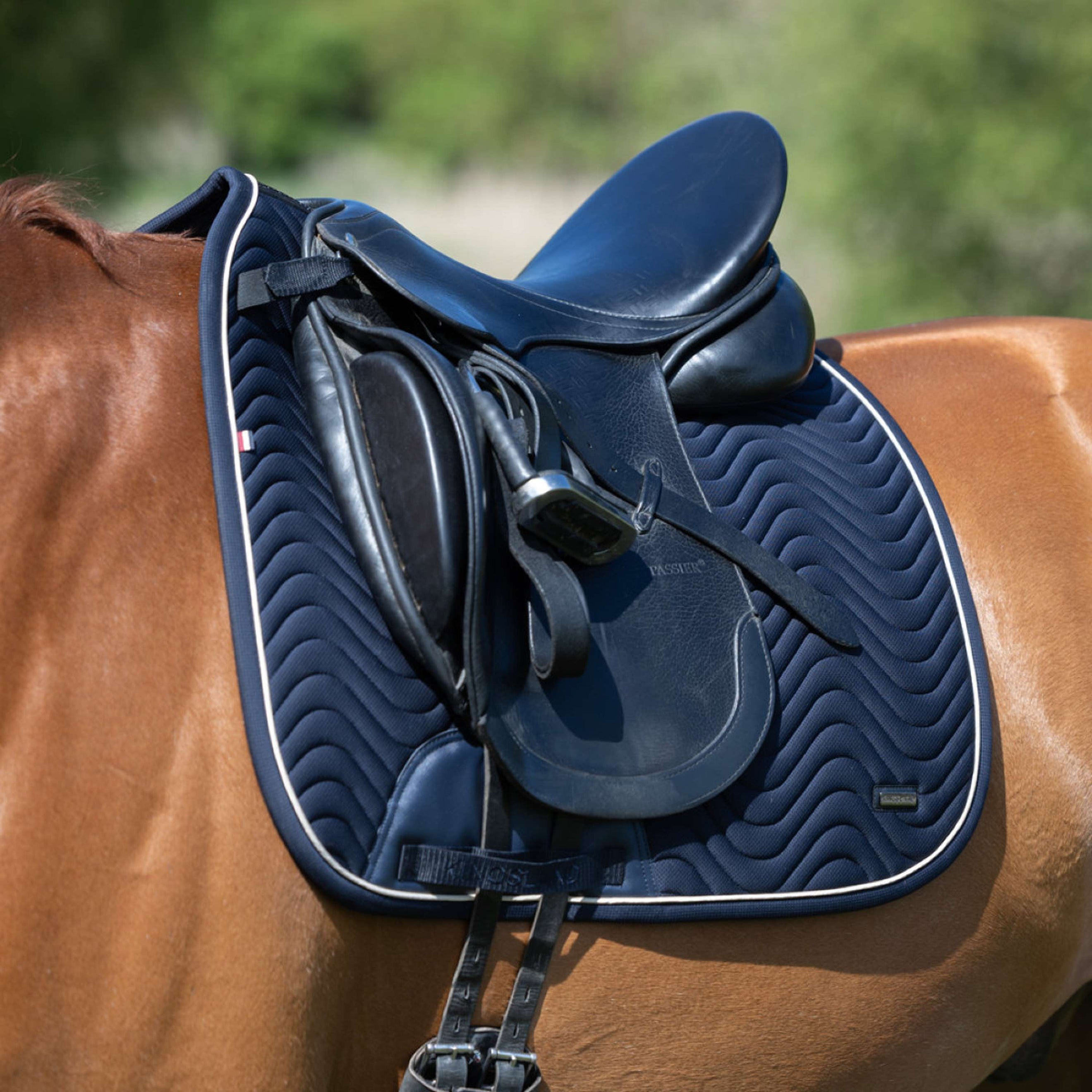 Kingsland Zadeldekje KLLucca Cooling Dressuur Navy Kingsland Zadeldekje KLLucca Cooling Dressuur Navy