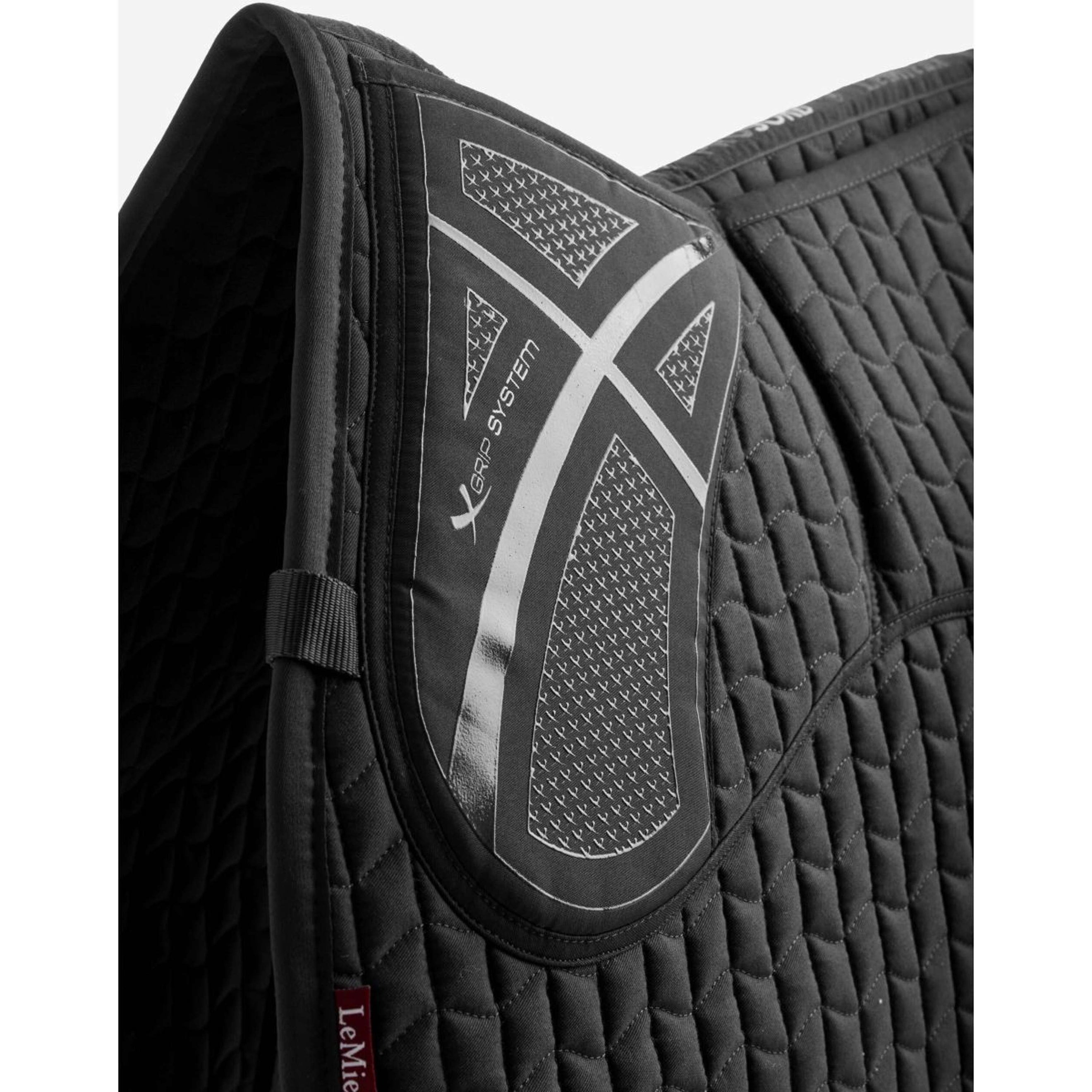 LeMieux Zadeldekje Prosorb Plain 2 Pocket Veelzijdigheid Zwart LeMieux Zadeldekje Prosorb Plain 2 Pocket Veelzijdigheid Zwart