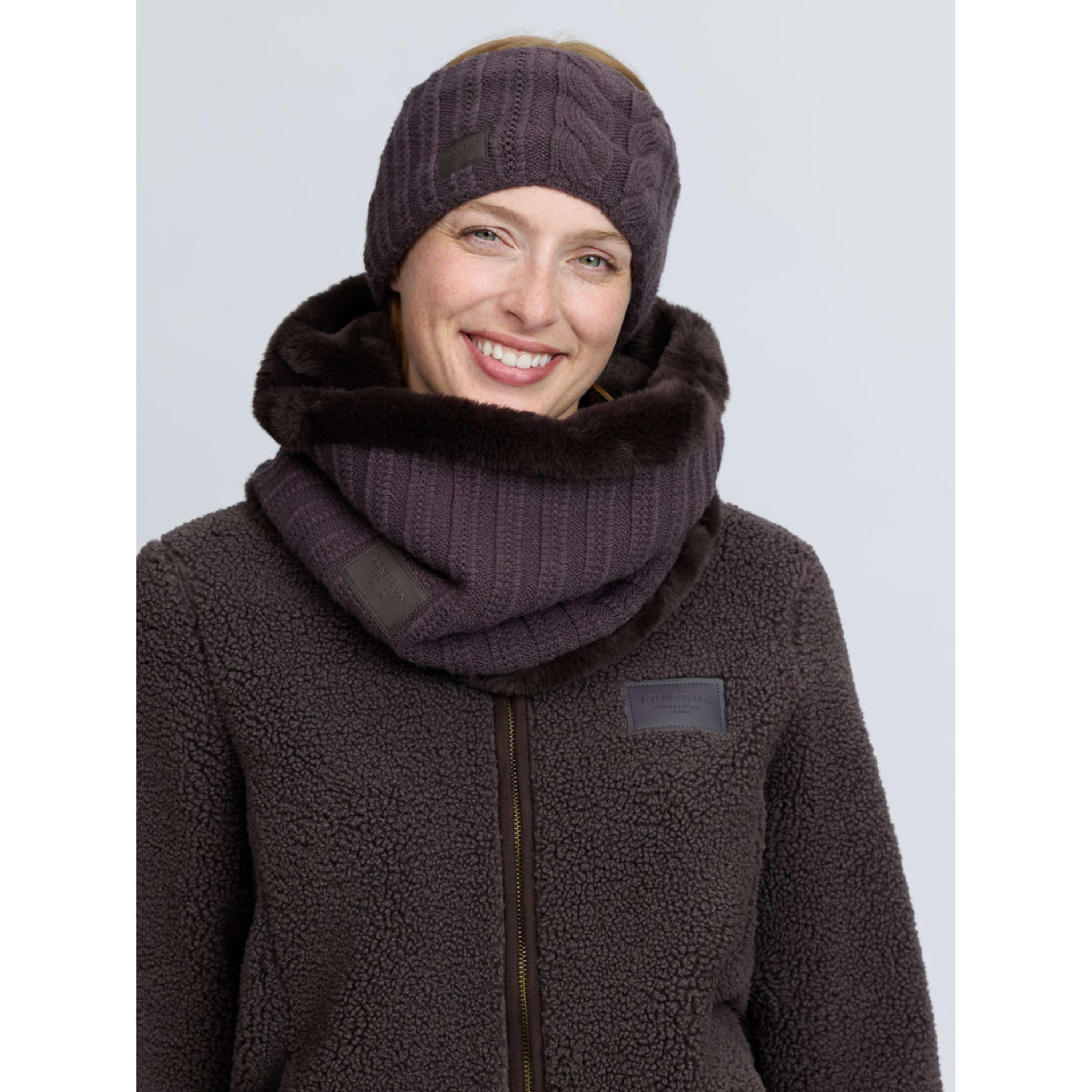 LeMieux Nekwarmer Heritage Knitted Cocoa