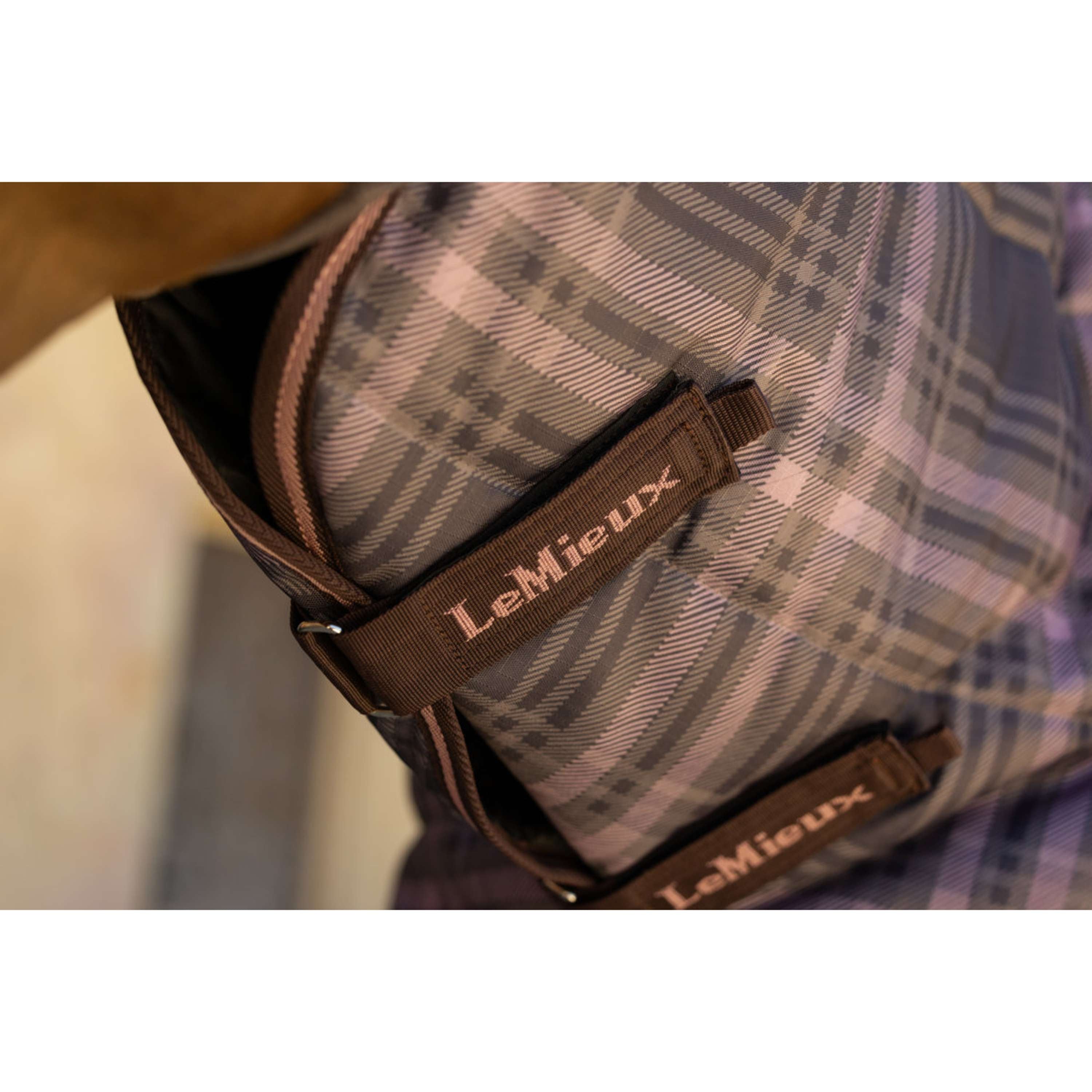 LeMieux Staldeken Arika Heritage Check with Neck 200g Cocoa