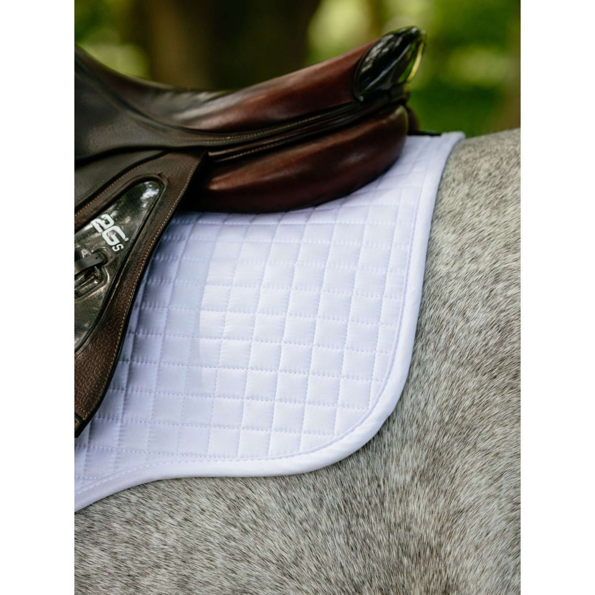 LeMieux Zadeldekje Suede Square Veelzijdigheid Wit