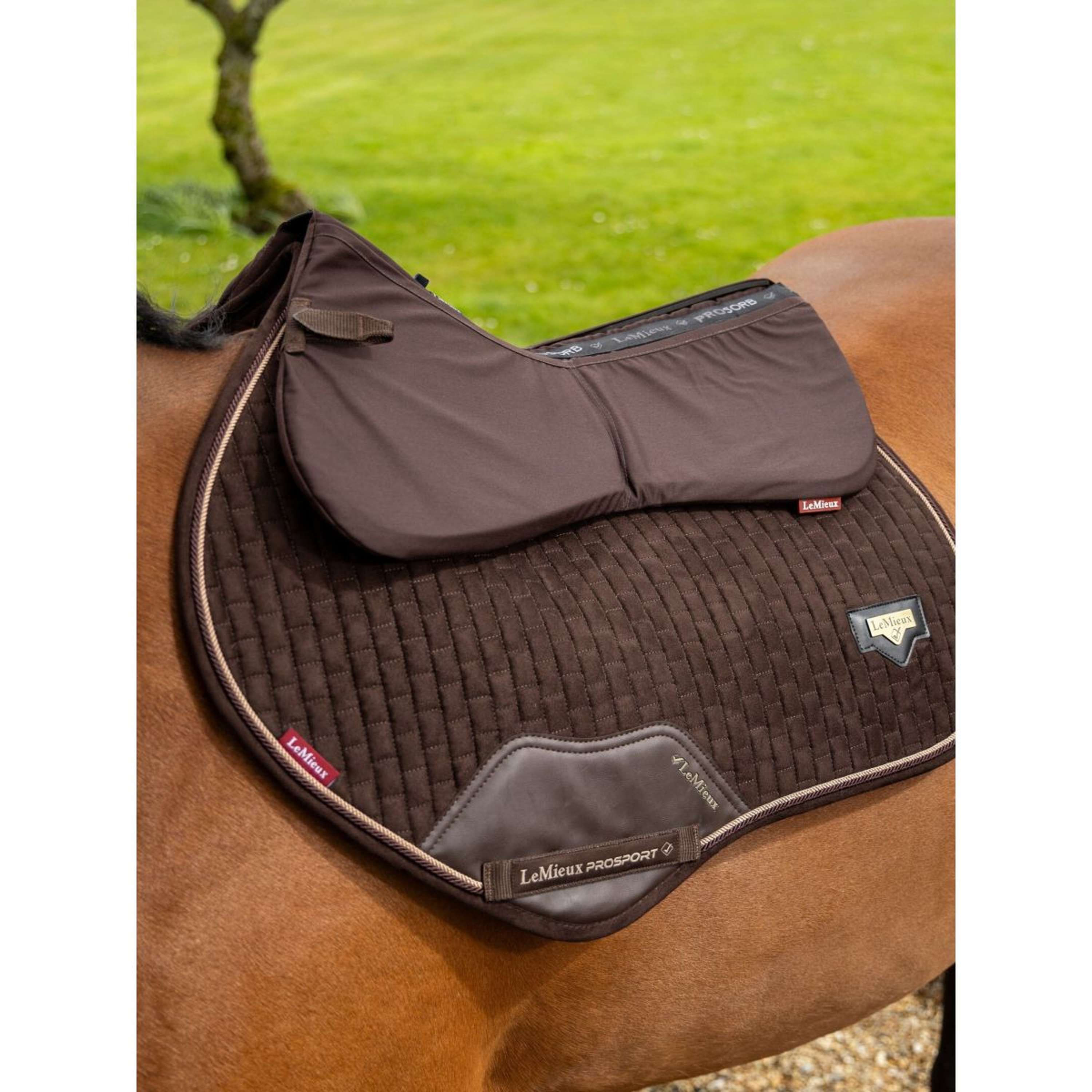 LeMieux Zadelonderlegger Pro-Sorb Plain Bruin