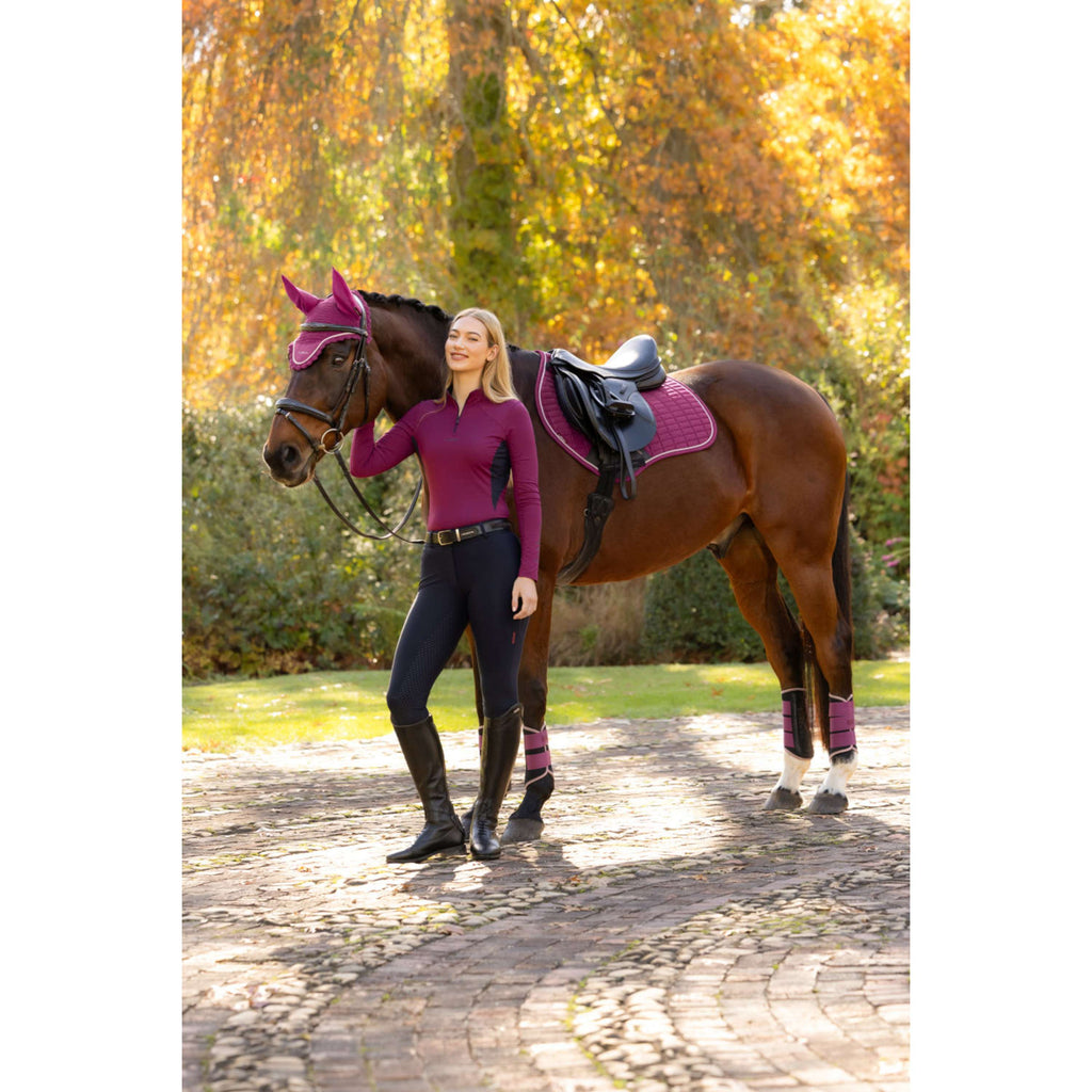 LeMieux Zadeldekje Suede Close Contact Square Springen Blackberry