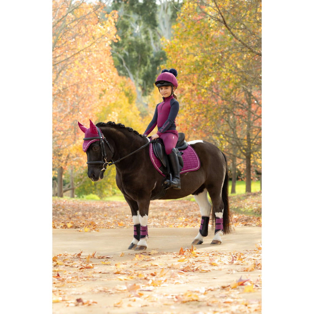 LeMieux Zadeldekje Suede Close Contact Square Springen Blackberry