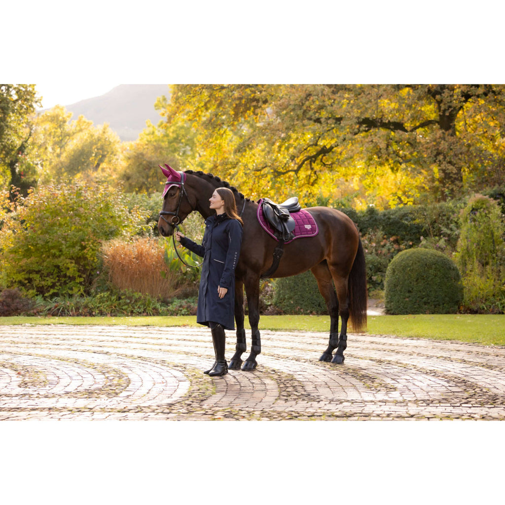 LeMieux Zadeldekje Loire Classic Close Contact Square Springen Blackberry