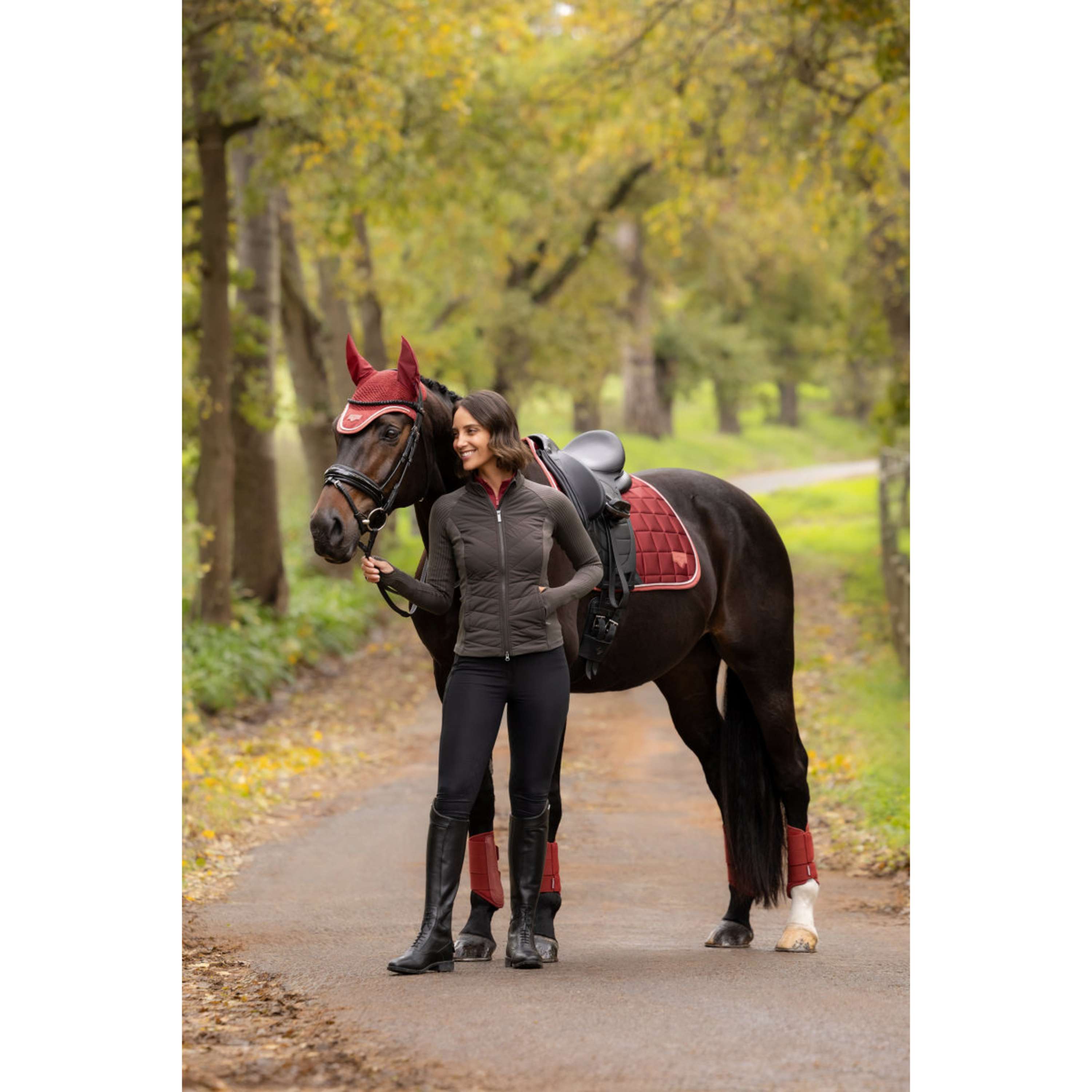 LeMieux Zadeldekje Loire Classic Square Dressuur Russet