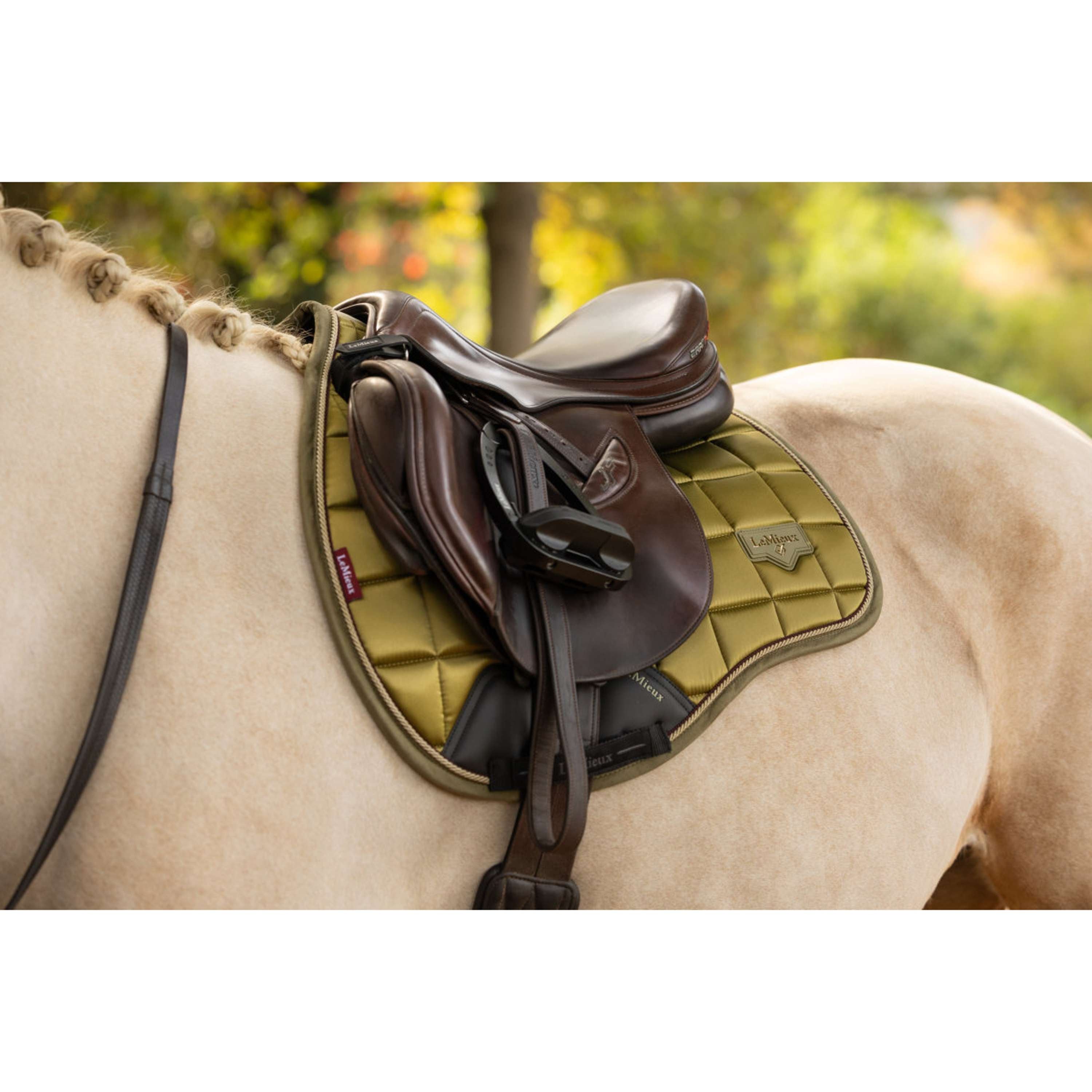 LeMieux Zadeldekje Loire Classic Square Veelzijdigheid Gooseberry