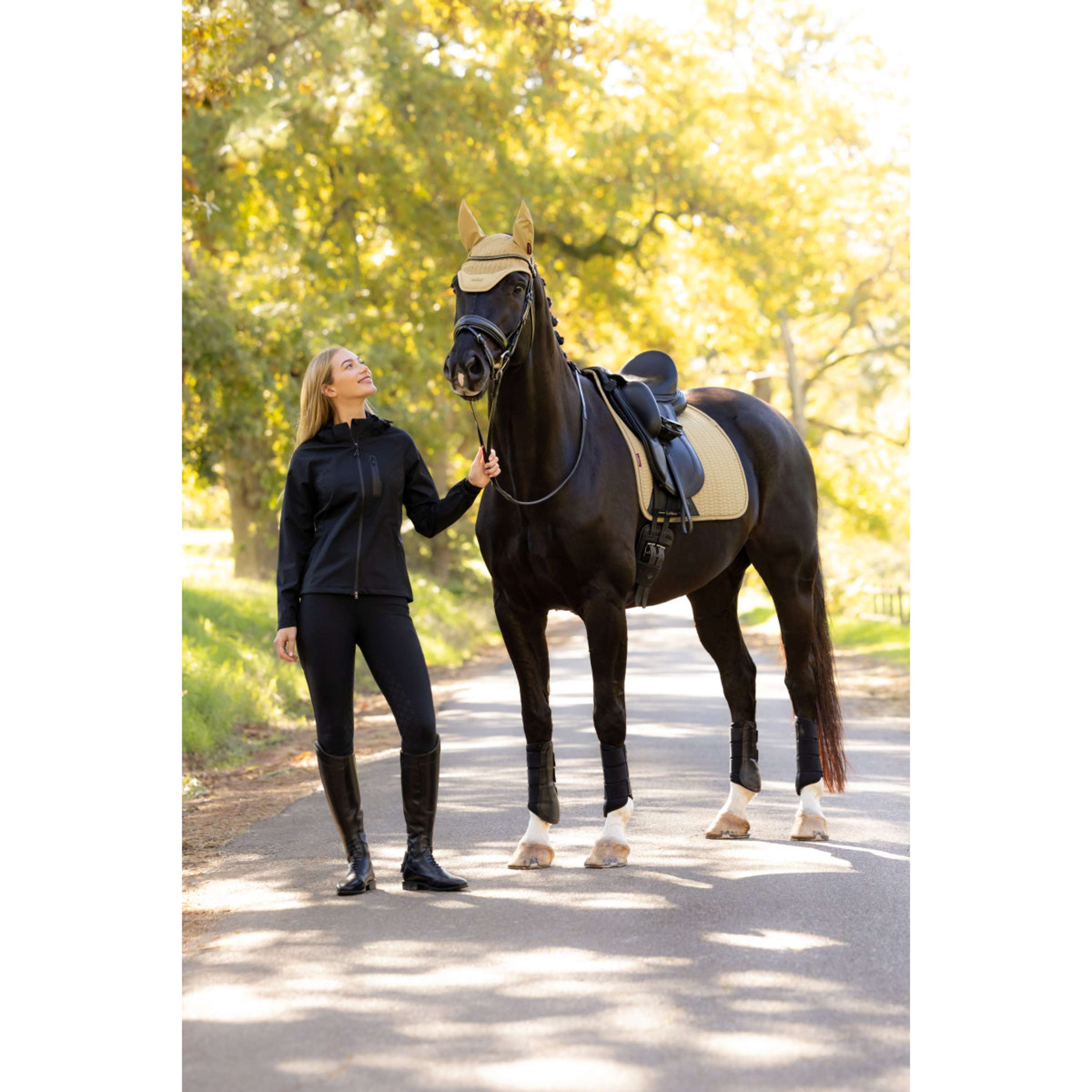 LeMieux Zadeldekje Essence Dressuur Pear