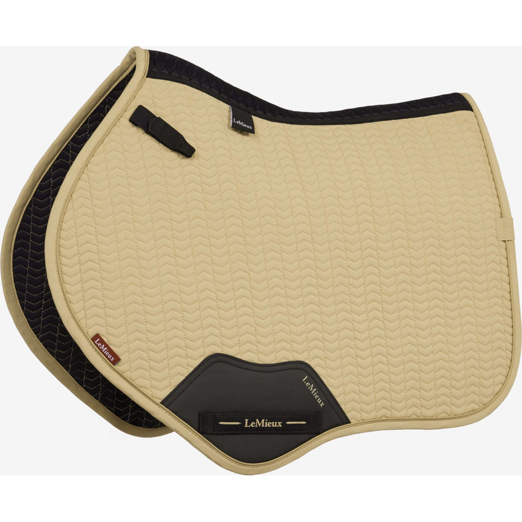 LeMieux Zadeldekje Essence Close Contact Square Springen Pear