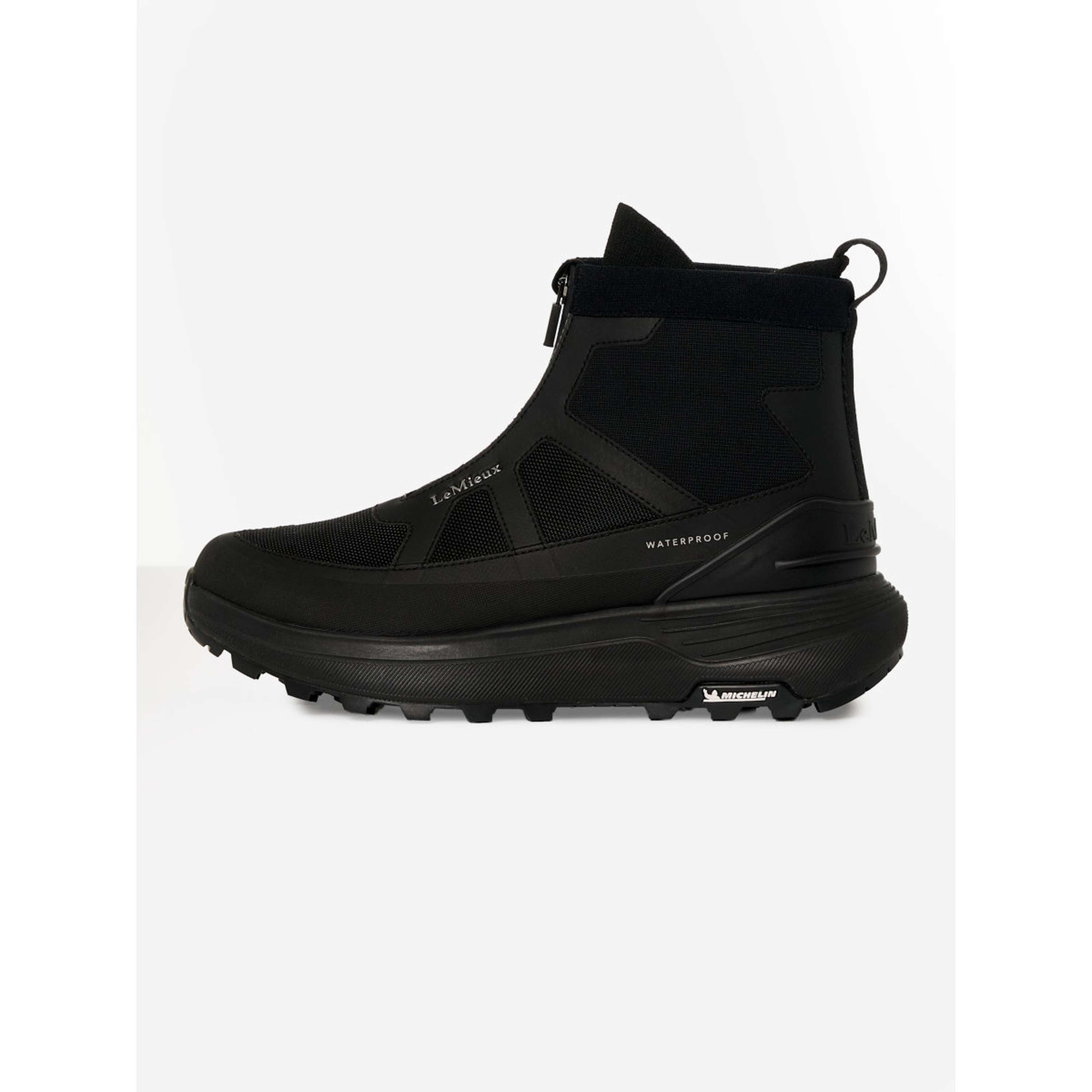LeMieux Stalschoenen Cavara Performance High Top Black