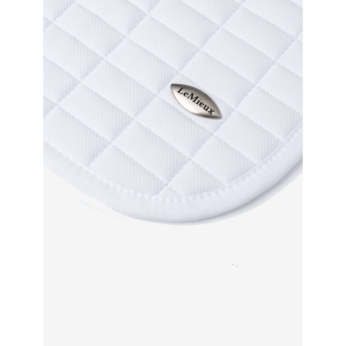 LeMieux Zadeldekje Self-Cool Square Arctic Close Contact Wit
