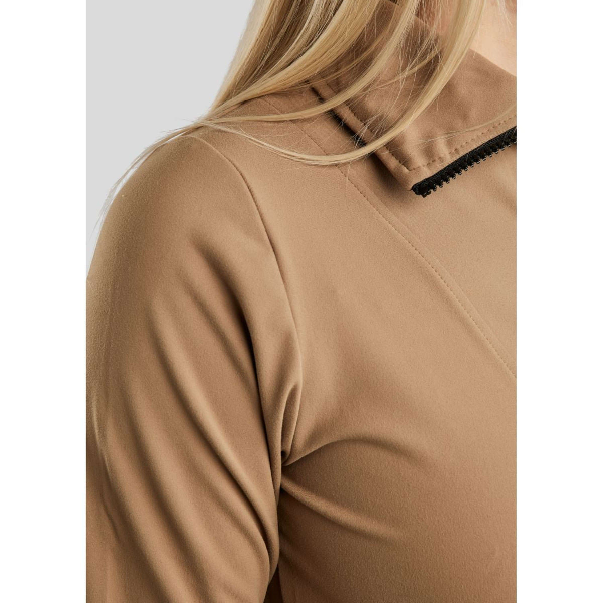 Montar Shirt MoRachel Quarter Zip Latte