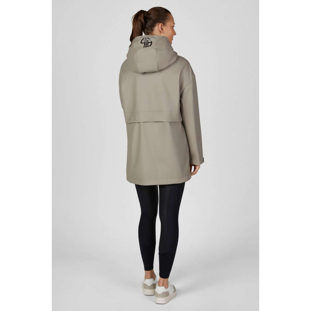 Pikeur Regenjas Cape Athleisure AW26 Mocha Cream
