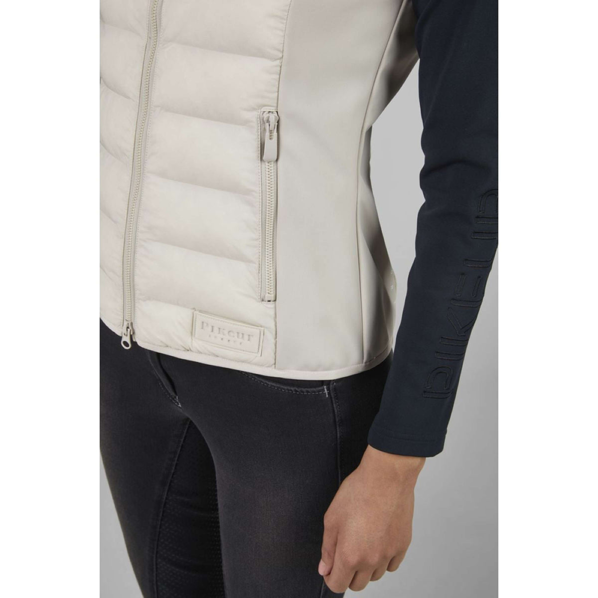 Pikeur Bodywarmer Hybrid AW25 Pale Grey