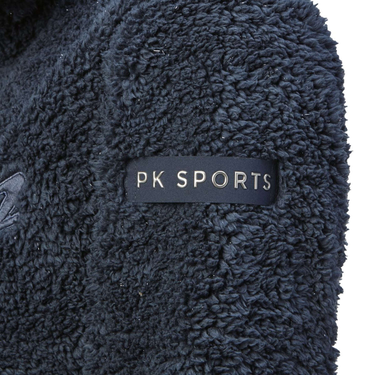 PK Fluffy Vest Roebel Ebony