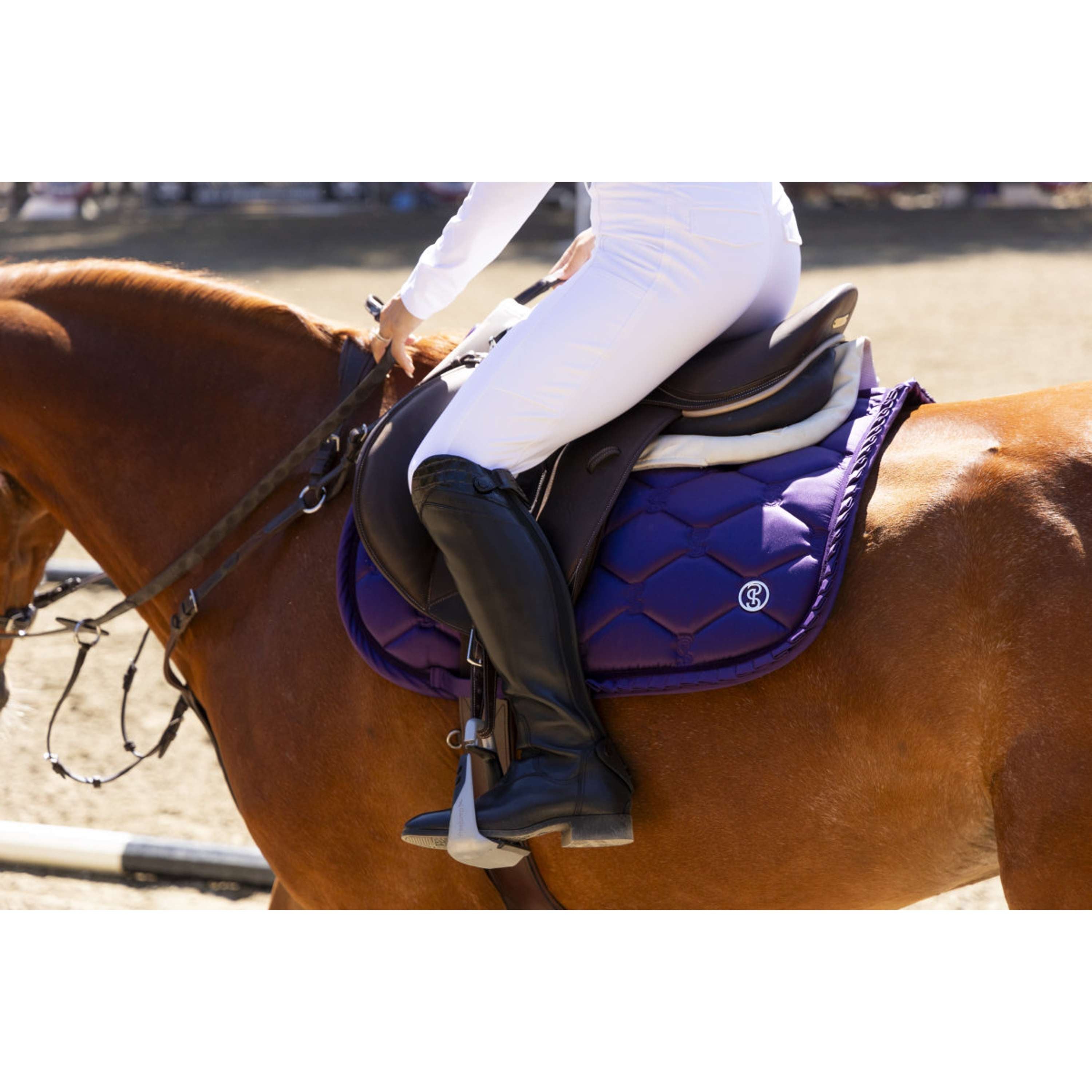 PS of Sweden Zadeldekje Ruffle Springen Eclipse Purple