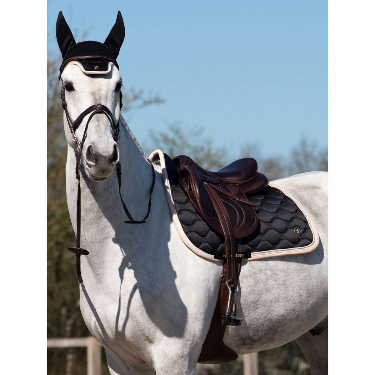 PS of Sweden Zadeldekje Vintage Monogram Springen Zwart