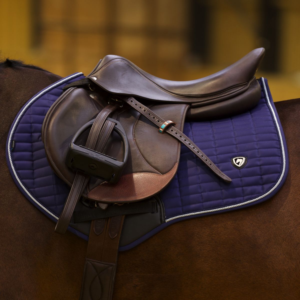 Arma by Shires Zadeldekje Classic Springen Navy