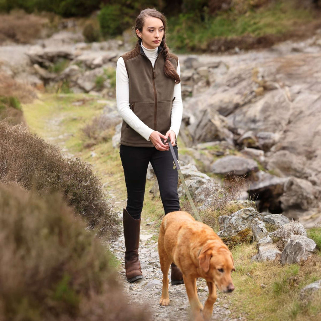 Aubrion by Shires Bodywarmer Heritage Fleece Donker Olijf