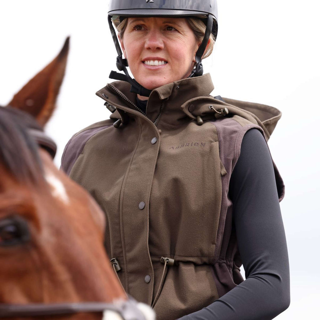 Aubrion by Shires Bodywarmer Heritage Donker Olijf