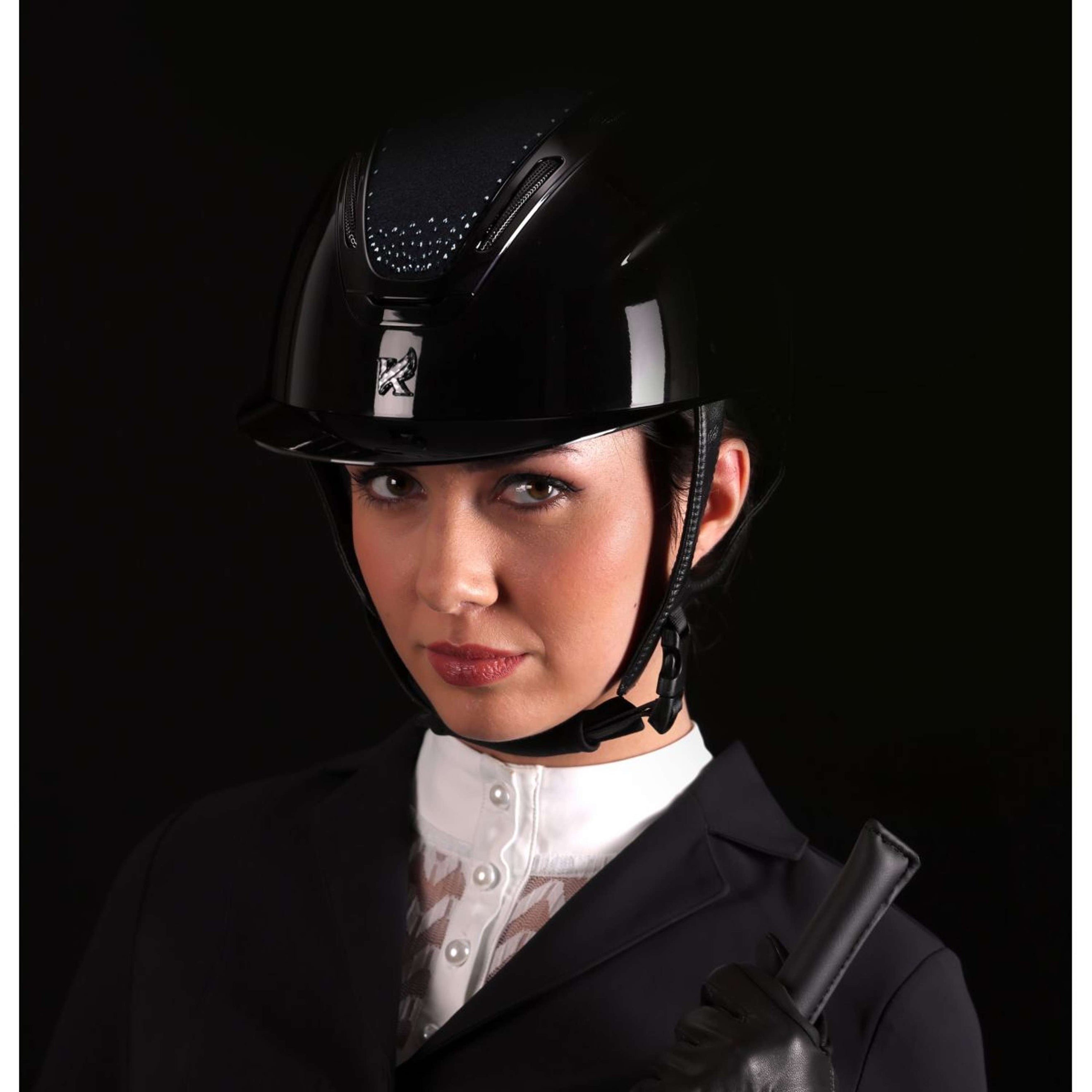 Karben by Shires Cap Amity Zwart