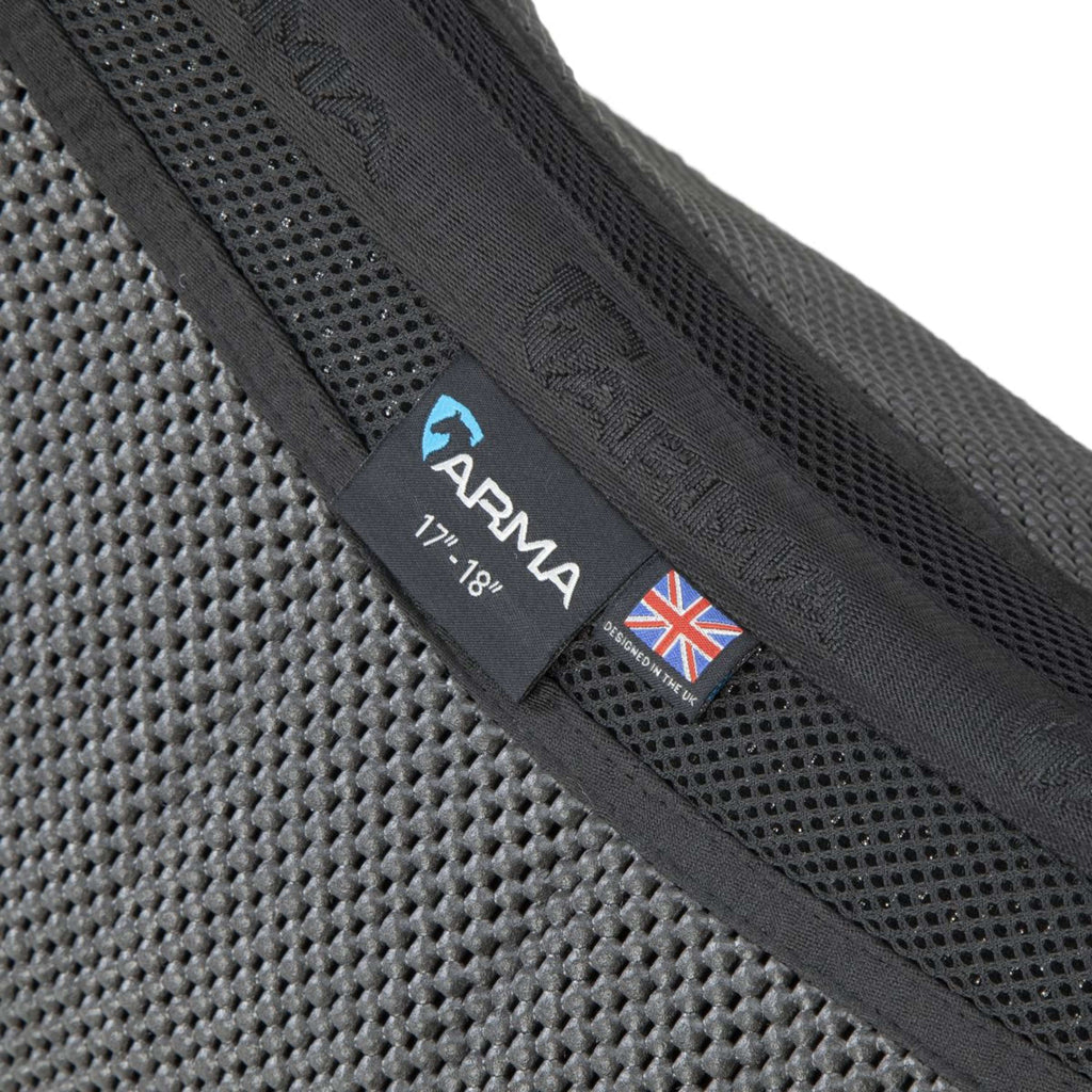 Arma by Shires Zadeldekje Soft Grip Springen Zwart