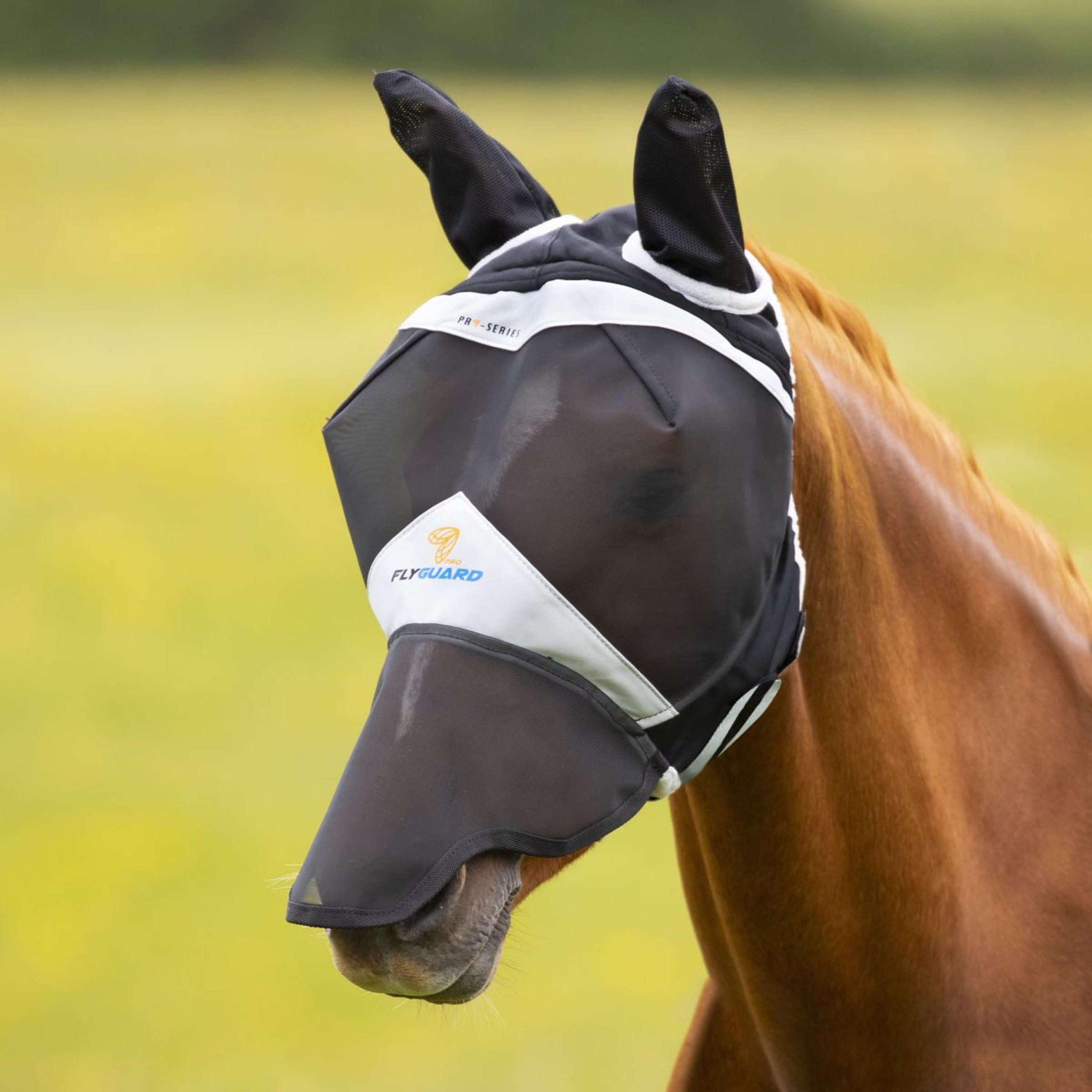 Shires Vliegenmasker met Oren & Neus Fine Mesh Zwart Shires Vliegenmasker met Oren & Neus Fine Mesh Zwart