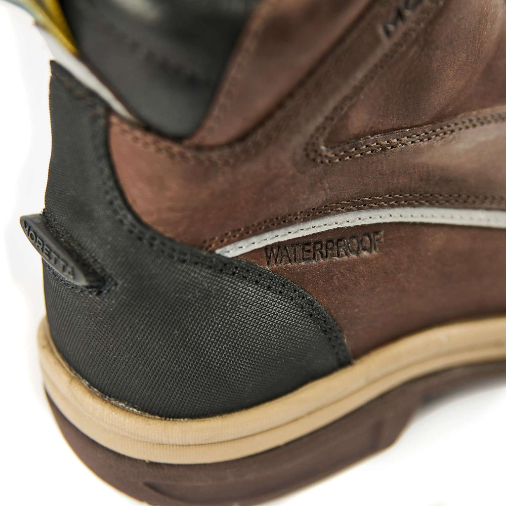 Moretta by Shires Stalschoenen Vittoria Xgrip Bruin