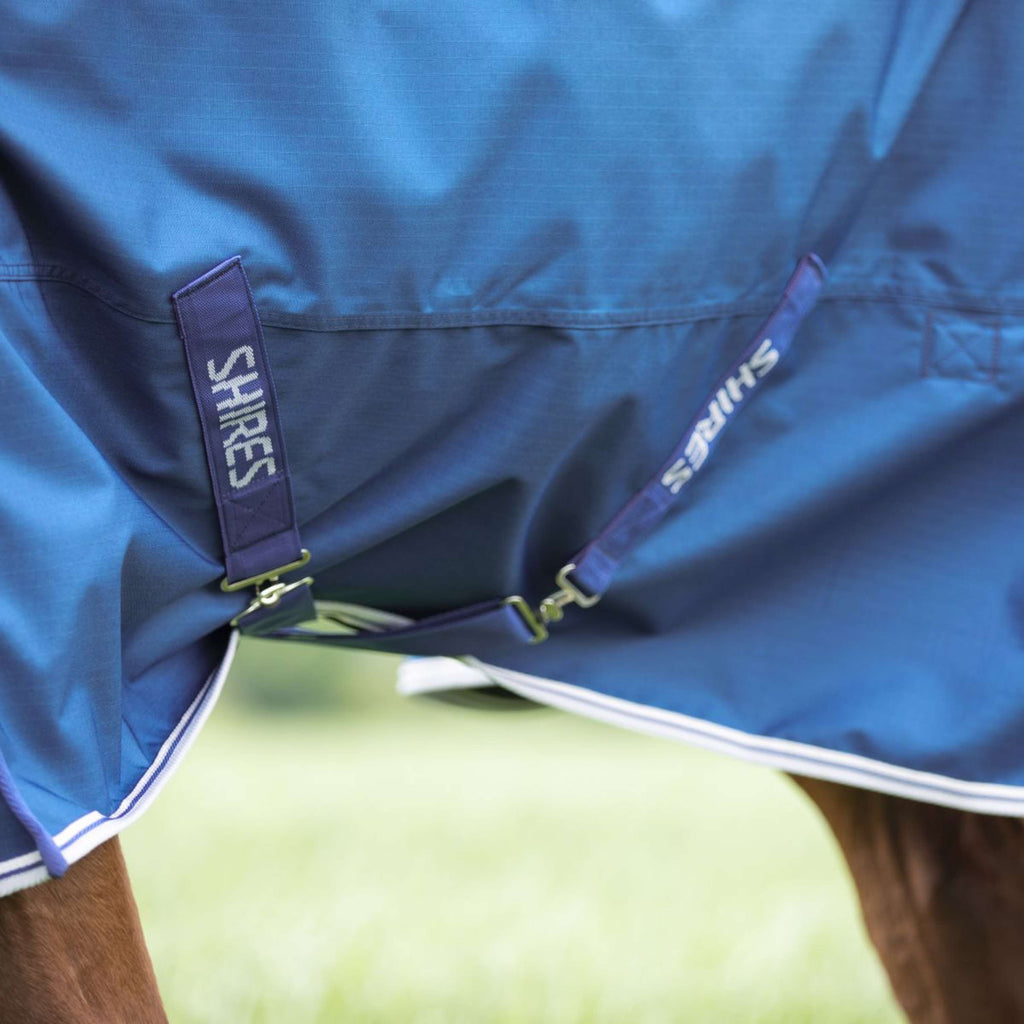 Highlander Original by Shires Winterdeken Turnout 200g met Halsstuk Blauw