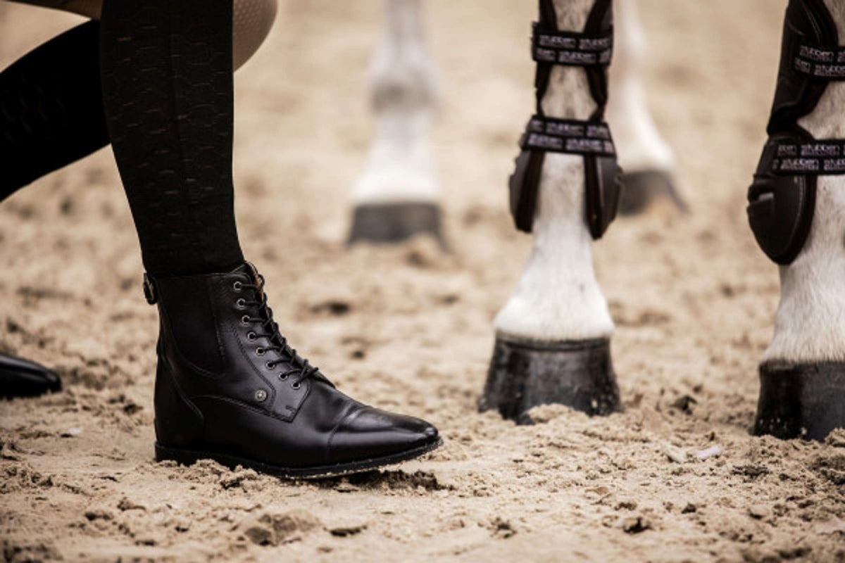 Suedwind Jodhpurs Florentina BZ met Veters Zwart