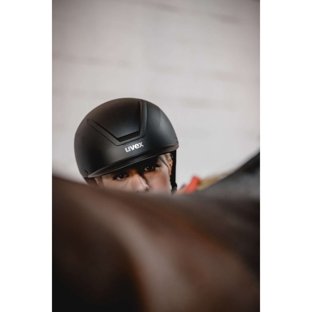 Uvex Cap Ixxo Active Mat Zwart