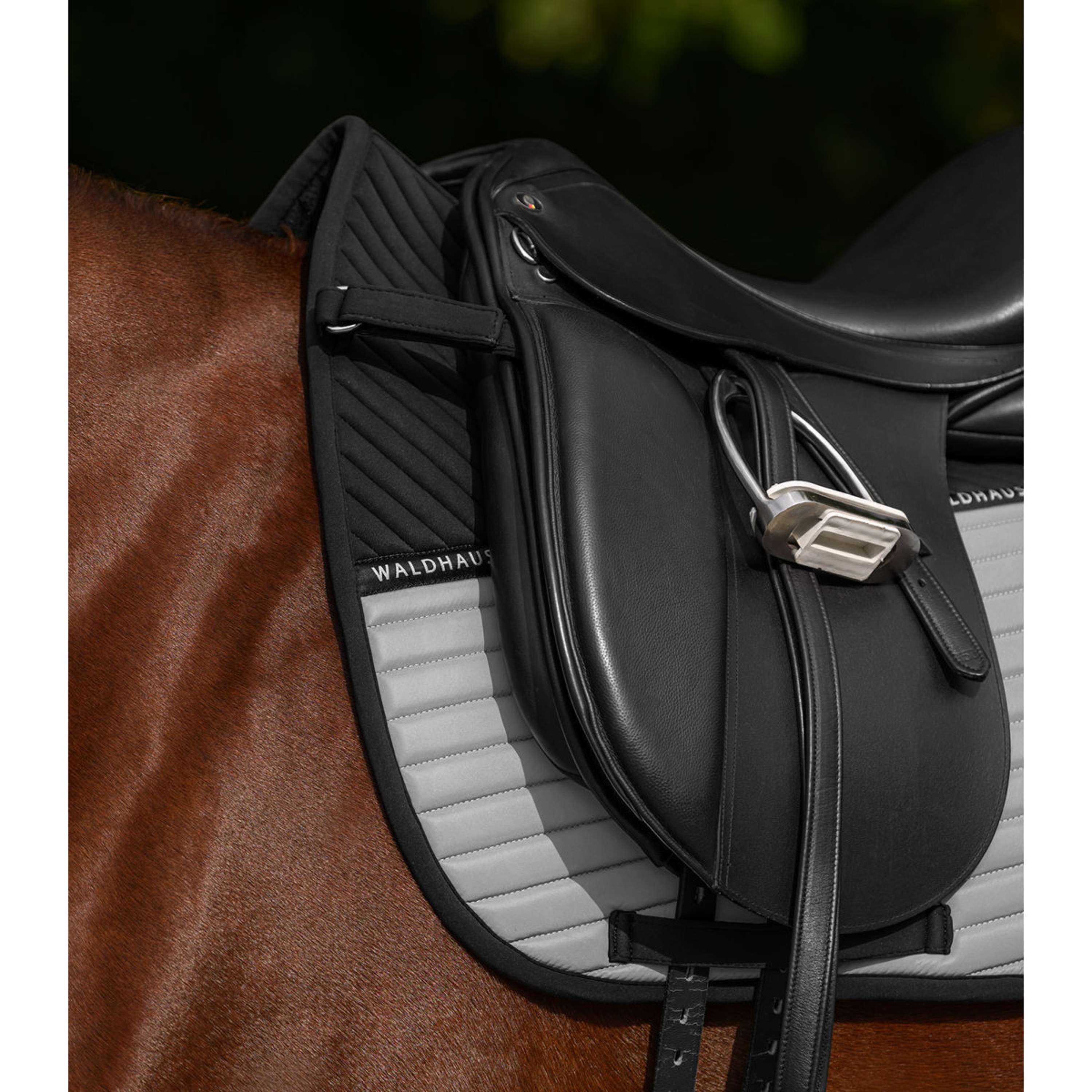 Waldhausen Zadeldekje Reflex Veelzijdigheid Silver Grey