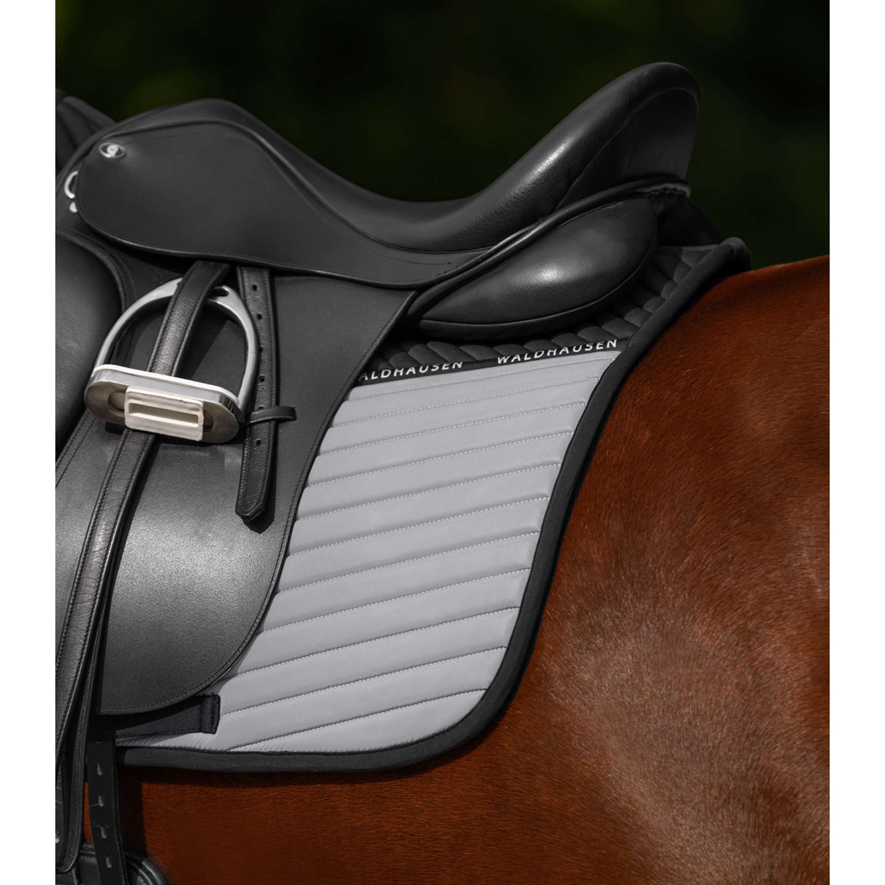 Waldhausen Zadeldekje Reflex Veelzijdigheid Silver Grey