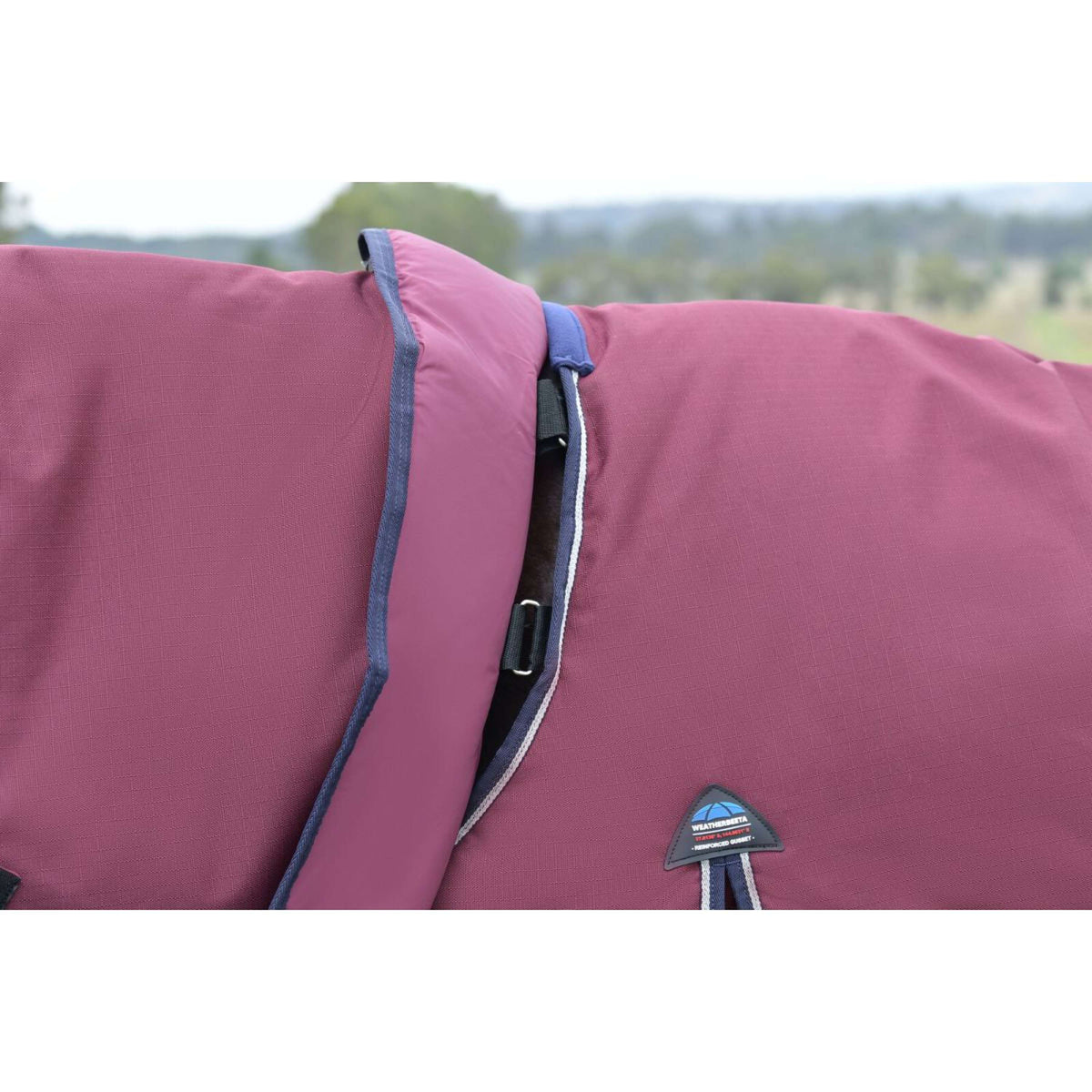 WeatherBeeta ComFiTec Essential Turnout Detach-A-Neck 220g Burgundy/Navy