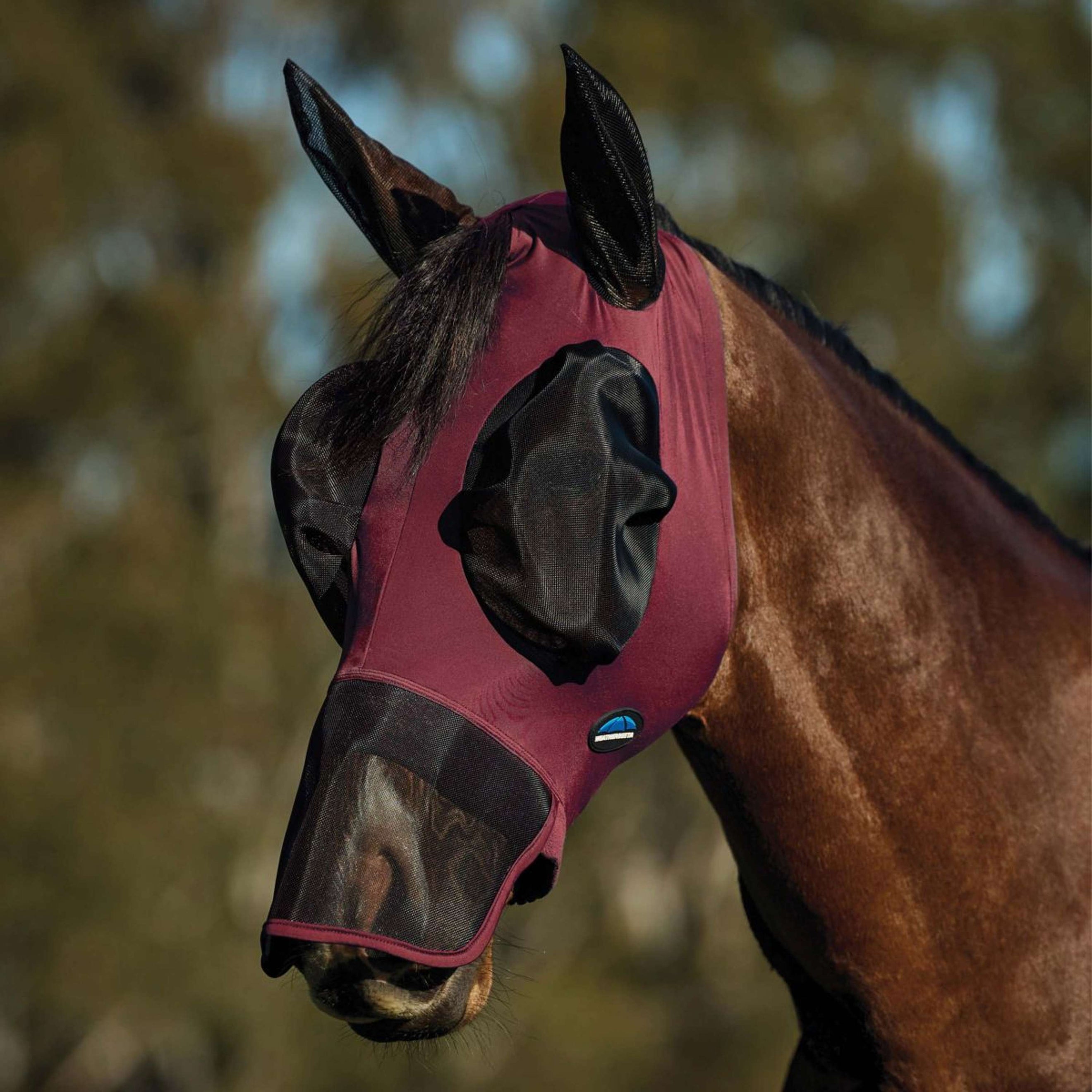 WeatherBeeta Vliegenmasker ComFiTec Luxe Stretch met Oren en Neus Burgundy/Zwart WeatherBeeta Vliegenmasker ComFiTec Luxe Stretch met Oren en Neus Burgundy/Zwart